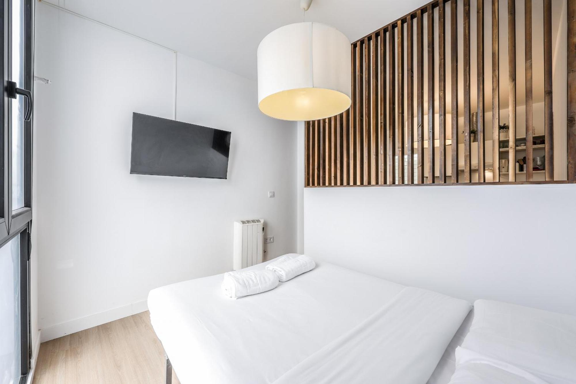Pequeno Apartamento Reformado En Tirso De Molina Alquiler Temporal Madrid Exteriör bild